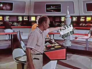 Illustration for article titled A Fascinating Look at Life Behind the Scenes of Star Trek's Second Season